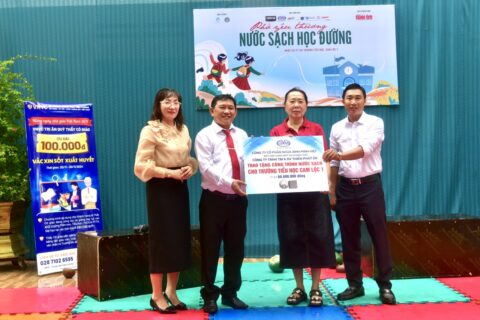 CÔNG TY CP NHỰA BÌNH MINH VIỆT đồng hành cùng chương trình ‘Nước sạch học đường’ tại Khánh Hòa